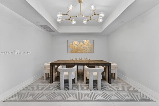 Building Photo - 1010 Brickell Ave