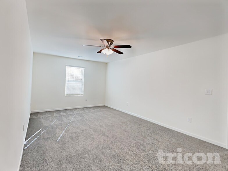 Building Photo - 820 Caper St