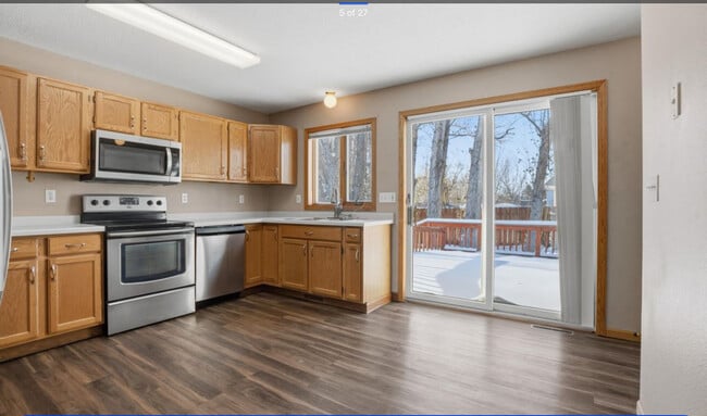 Building Photo - 5191 W Lanark Dr