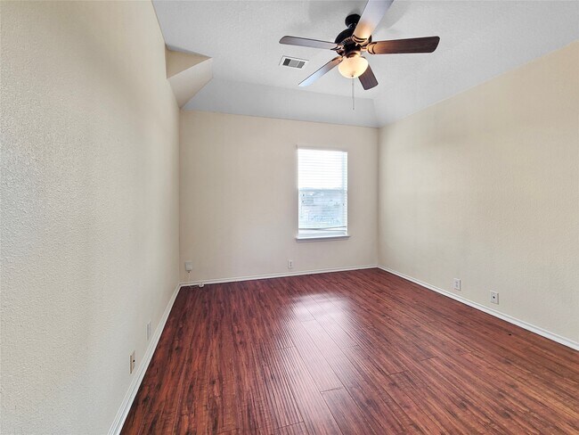 Building Photo - 19843 Youpon Leaf Way