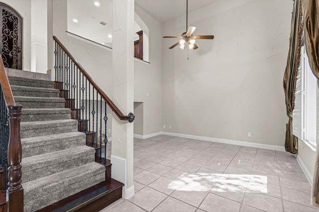 Building Photo - 5717 Lunsford Rd