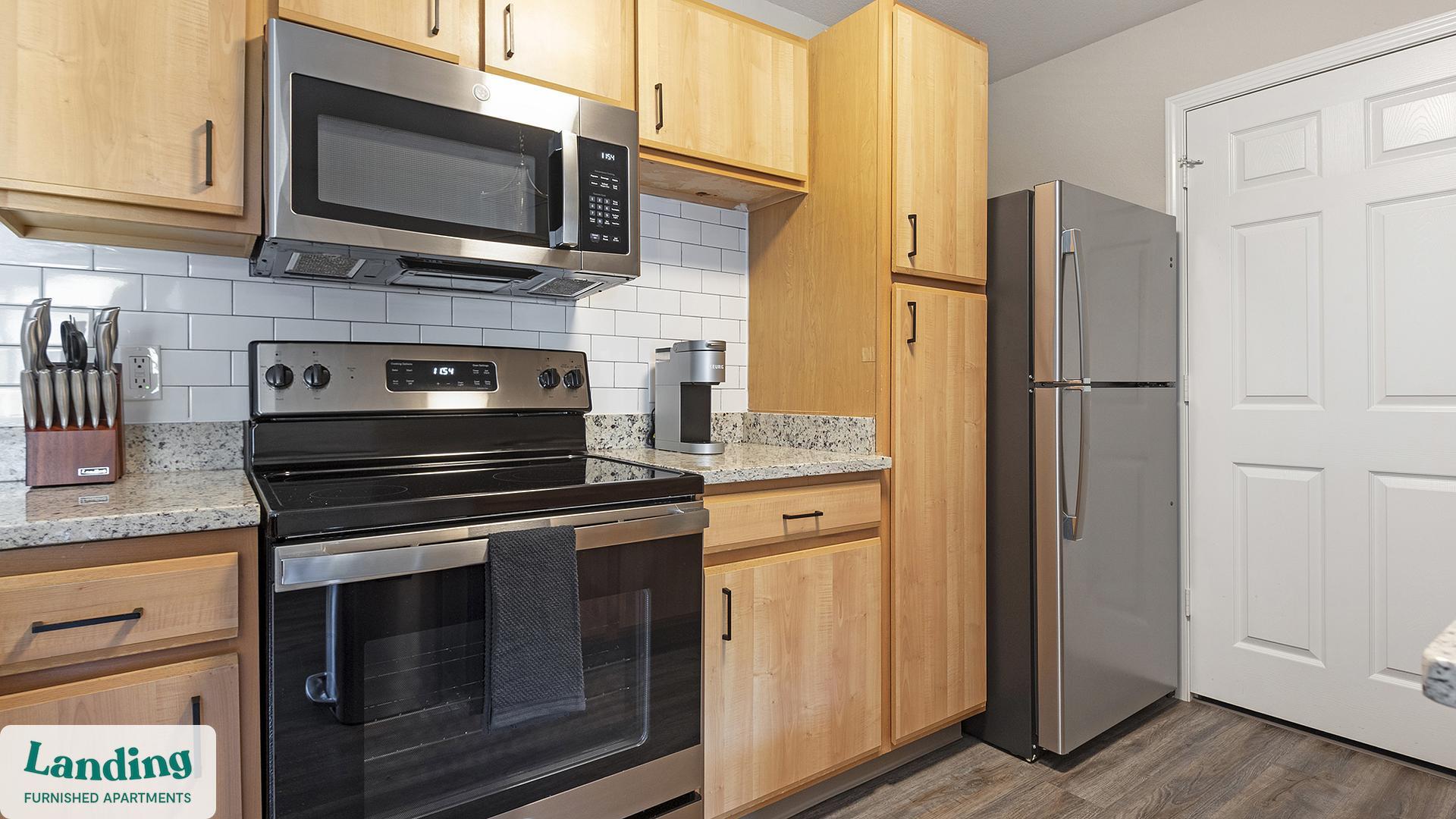 Building Photo - 400 Legends Terrace Dr