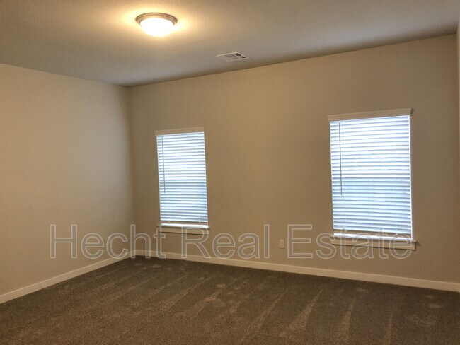 Building Photo - 212 Wild Sage Ln