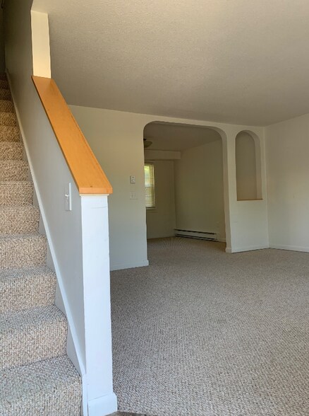 Building Photo - 252 West St