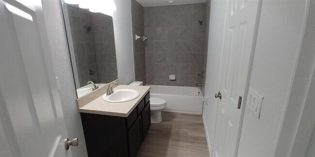 Building Photo - 3270 SW 144th Avenue Rd