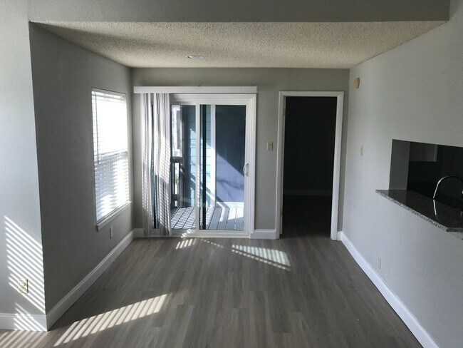 Building Photo - 3716 Idlebrook Cir