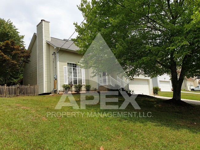 Building Photo - Beautiful 3 Bd 2.5 Ba Single Family Home i...