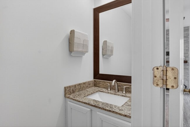 Building Photo - 4921 Windproof Way