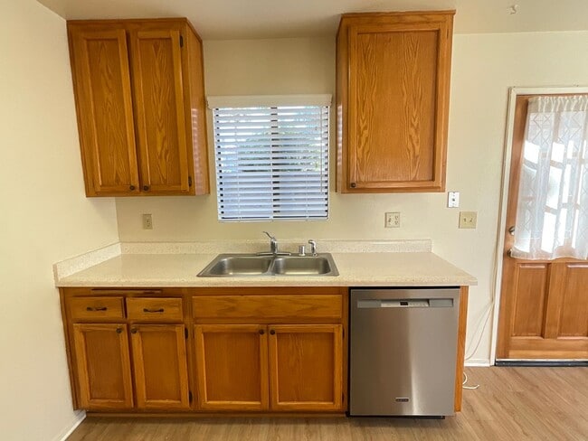 Building Photo - 8641 Moody St