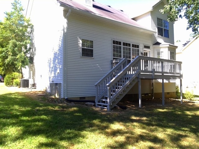 Building Photo - 300 Ella St