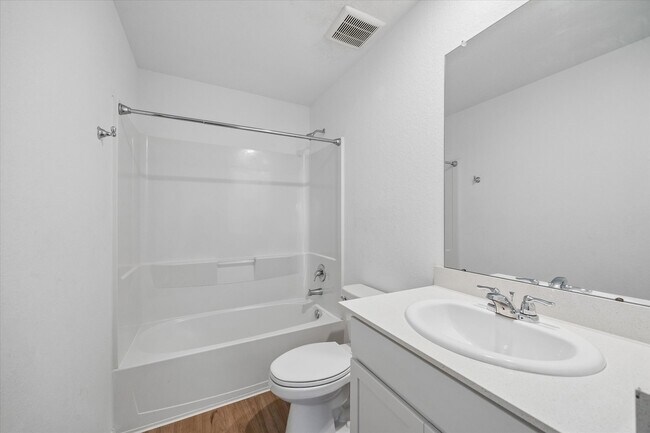 Building Photo - 22014 Birchwood River Trl