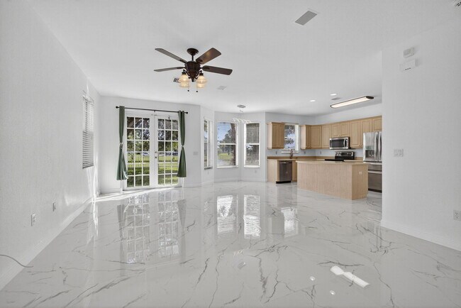 Building Photo - 2089 Reston Cir