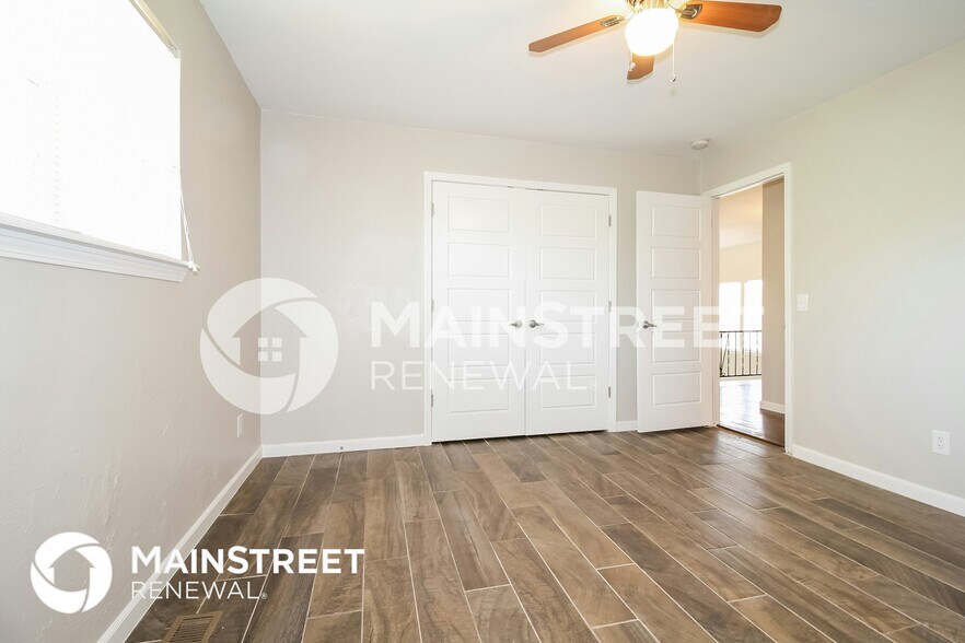 Building Photo - 6332 NW 58th Terrace