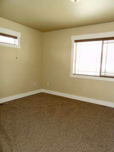 Building Photo - 2 bedroom in Billings MT 59102