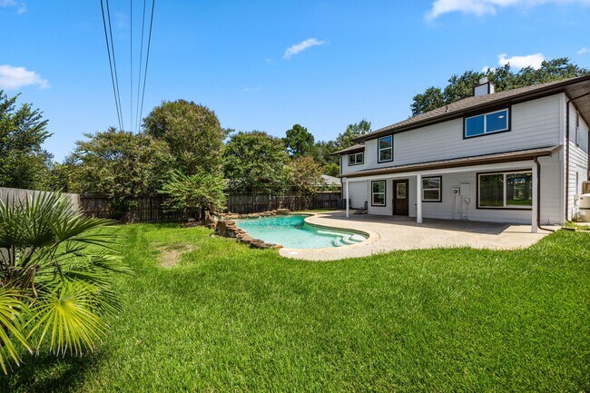 Building Photo - 14411 Golden Cypress Ln