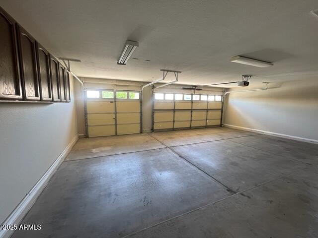 Building Photo - 414 W Anderson Ave