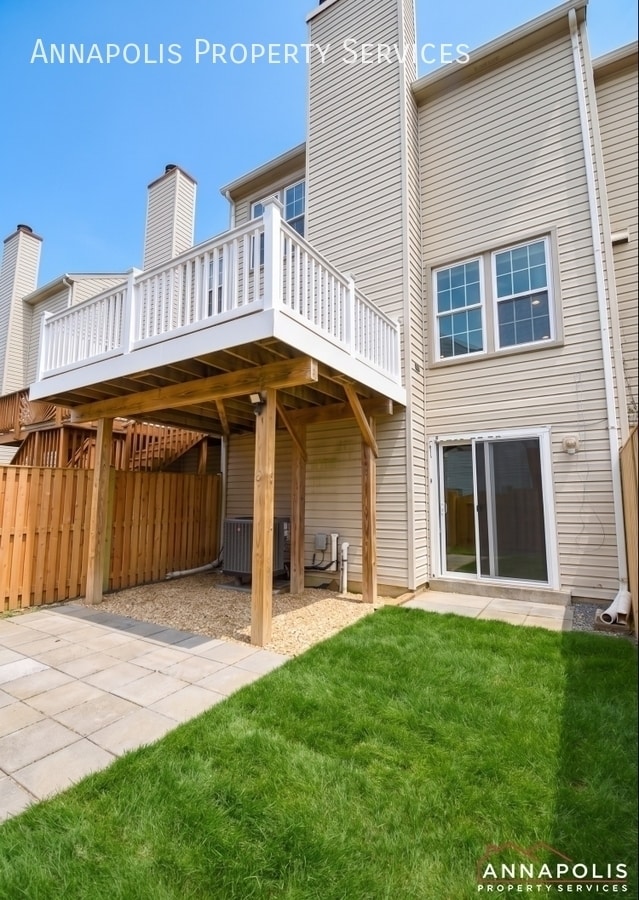 Building Photo - 2128 Colonel Way