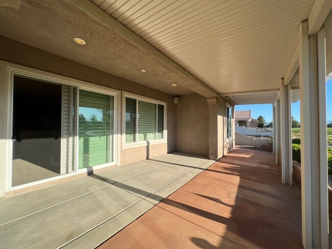 Building Photo - Apple Valley 55 + Senior Resort Living Community of Sun City Del Webb.