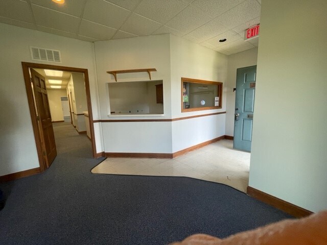 Building Photo - 270 James Bohanan Dr