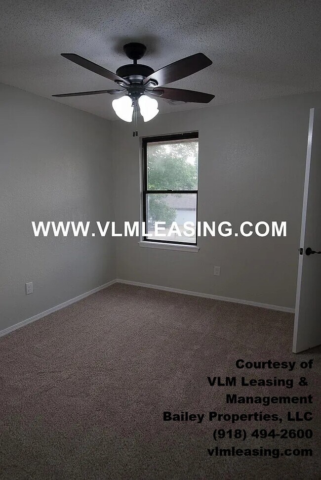 Building Photo - 3317 S 143rd E Ave