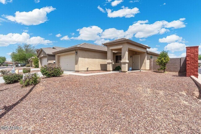 Building Photo - 10833 W Elm Ln