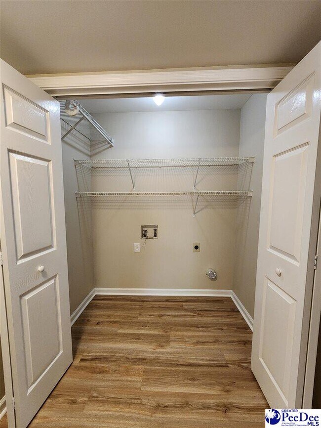 Building Photo - 1253 Vía Ponticello