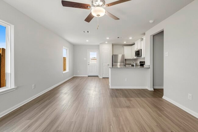 Building Photo - 11514 Texas Spring Dr