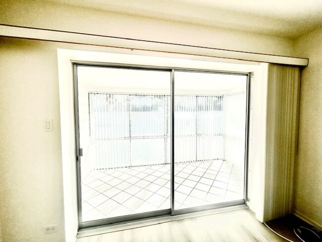 Building Photo - 55+Community - ANNUAL  1/1 GREAT LOCATION - UPDATED UNIT WITH COMMUNITY HEATED POOL!