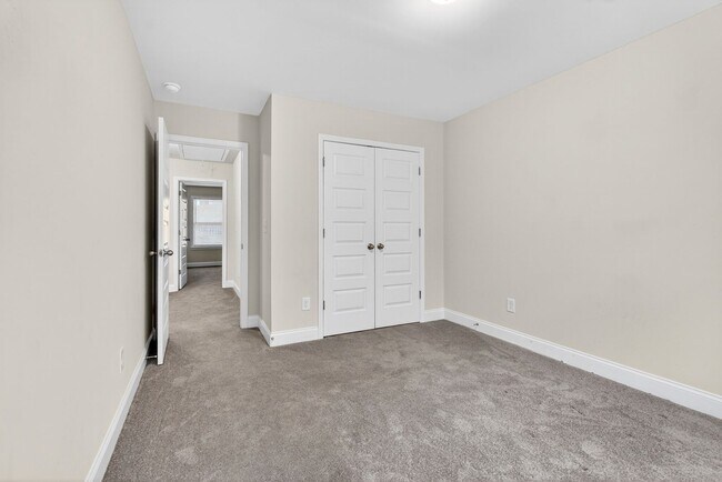 Building Photo - 4 BEDROOM SINGLE FAMILY HOME IN BRASELTON!