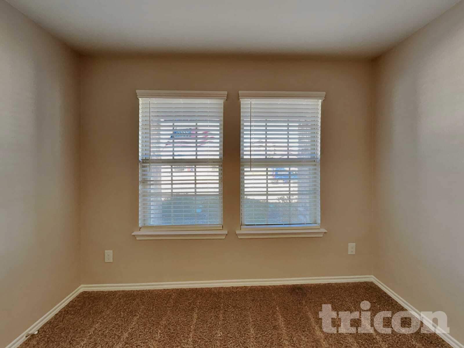 Building Photo - 1709 Princeton Ave