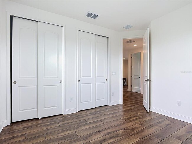 Building Photo - 5183 Buttonsage Dr