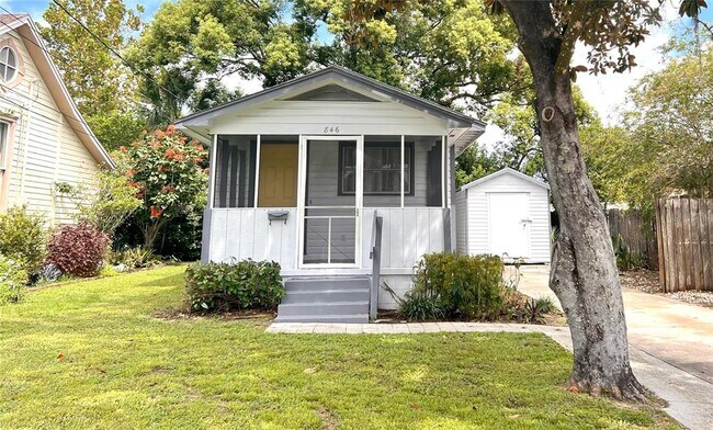 Primary Photo - 846 E Walnut St