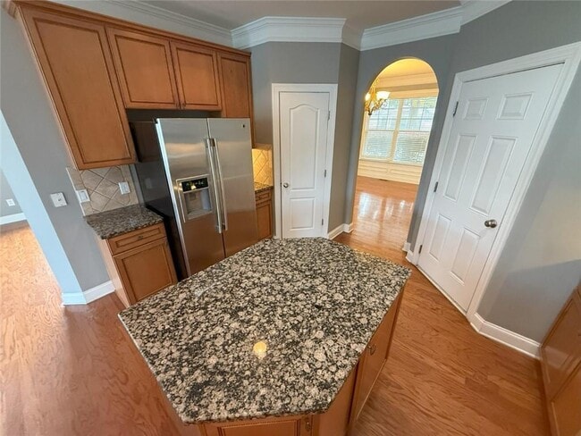 Building Photo - 3730 Clay Ct