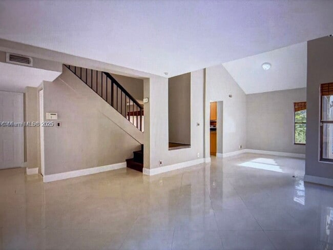 Building Photo - 9953 SW 147th Ct