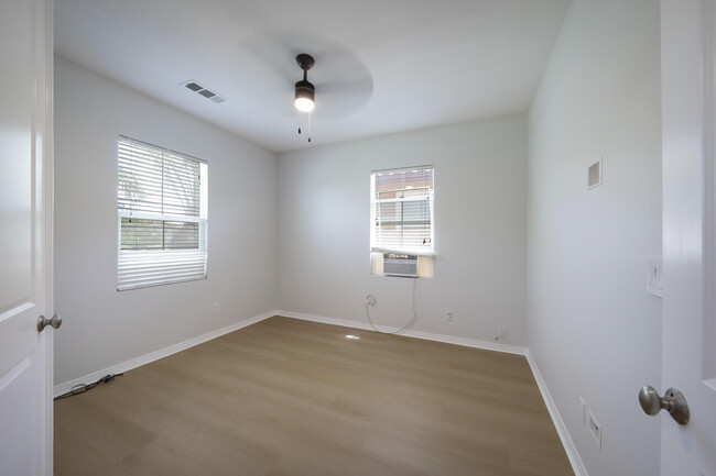 Building Photo - 5702 Segovia Way