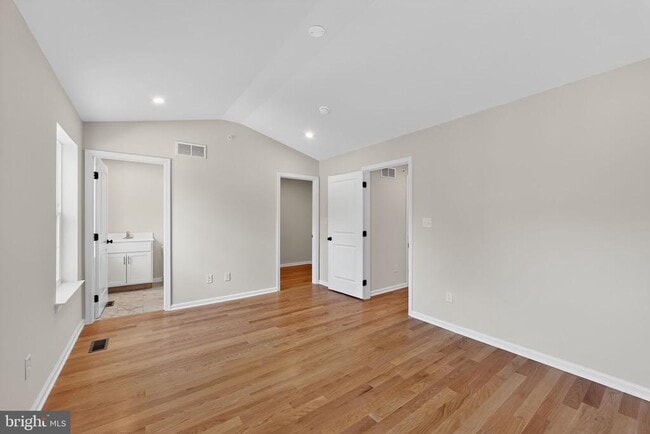 Building Photo - 1 N Girard Terrace