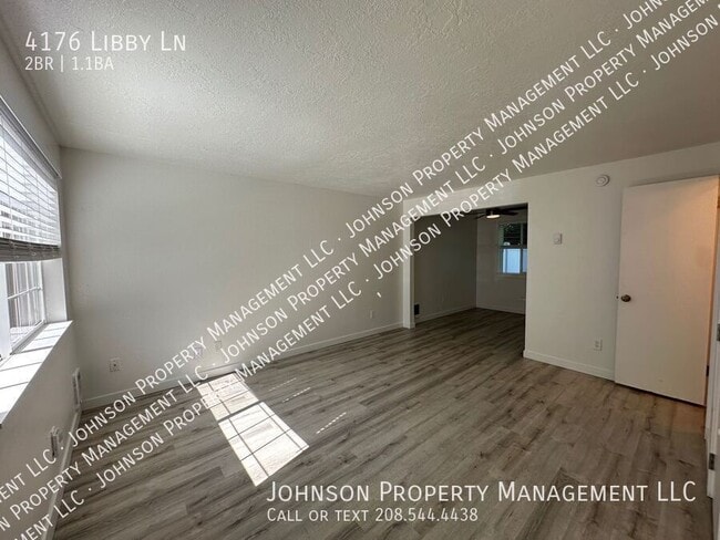 Building Photo - 4176 Libby Ln