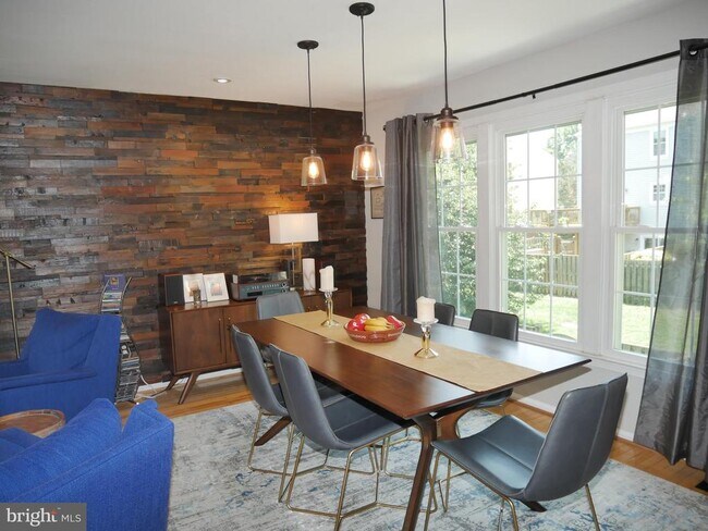 Building Photo - 2774 Grovemore Ln