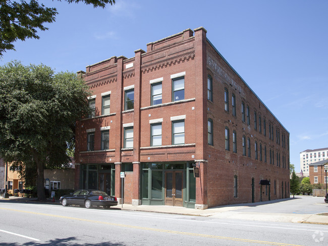 Building Photo - Magnolia Lofts