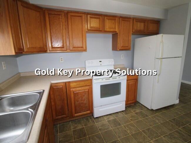 Building Photo - One-level 2 BR 1 BA House with Back Deck and Central Air (NO SECTION 8)