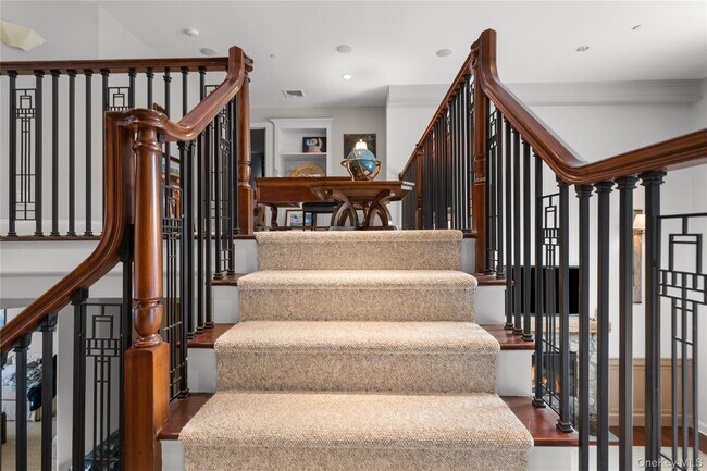 Building Photo - 1 Augusta Ct