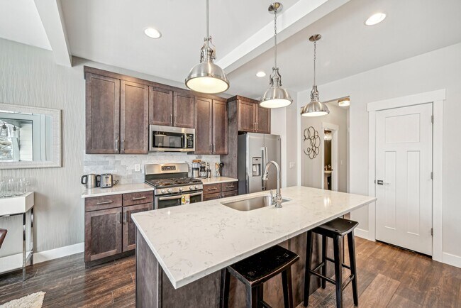 Building Photo - 1124 Wasatch Spring Rd