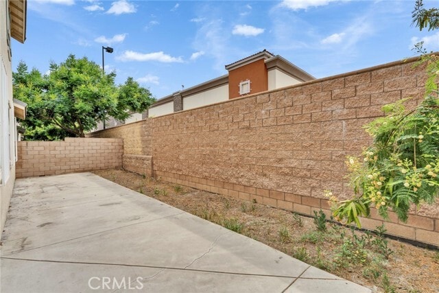Building Photo - 2957 S Via Belamaria