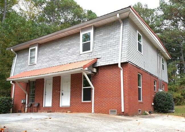 Building Photo - 50 Walker Dr