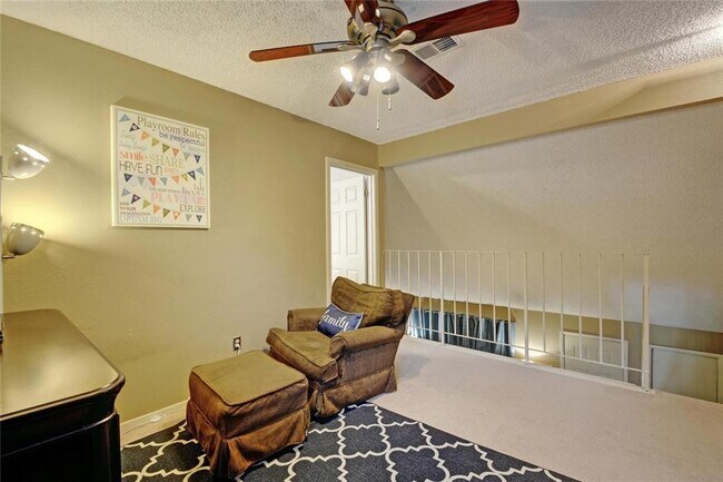 Building Photo - 8203 Beaver Brook Ln