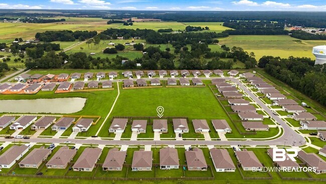 Building Photo - 14615 Dayton Cir