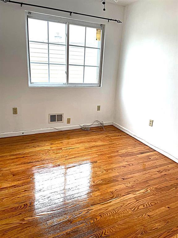 Bedroom - 919 Paterson Plank Rd