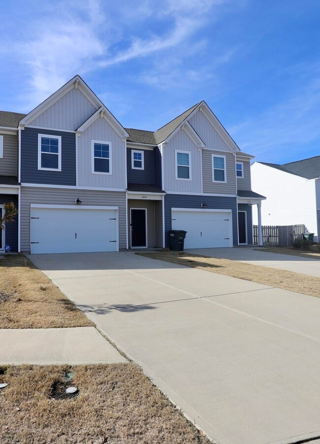 Building Photo - 1854 Gabriel Ln