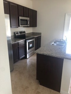 Building Photo - 3/2.5 Port Orange Townhome