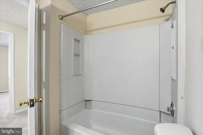 Building Photo - 3265 Bethel Church Dr